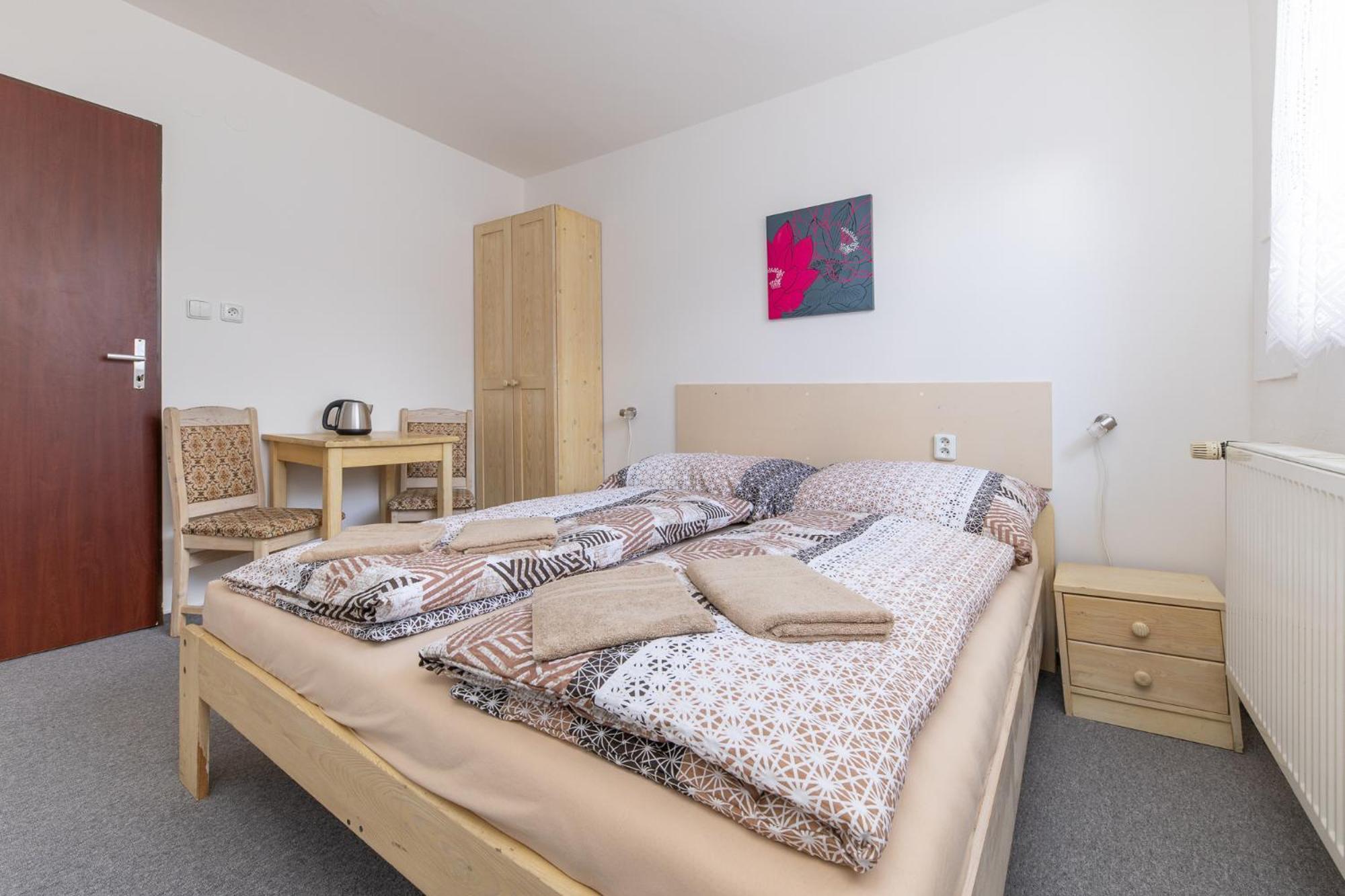 Hotel Pivovar Polička Exteriör bild