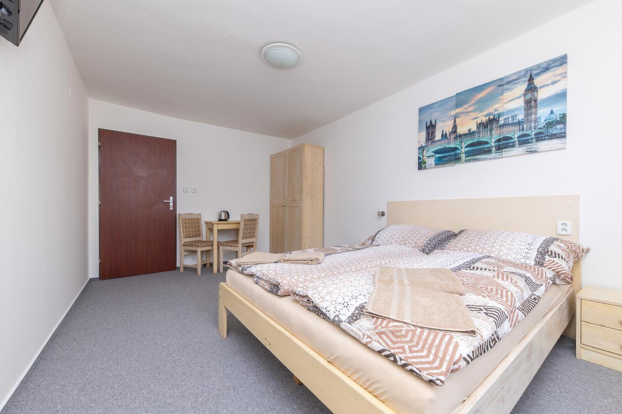 Hotel Pivovar Polička Exteriör bild