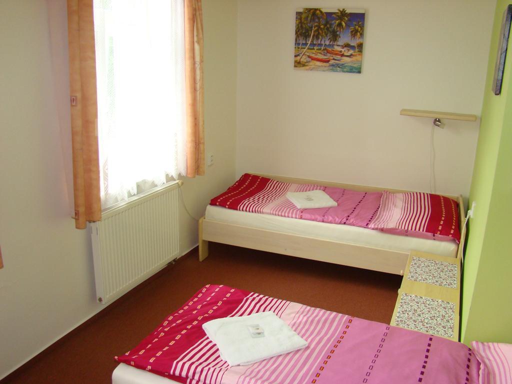 Hotel Pivovar Polička Exteriör bild